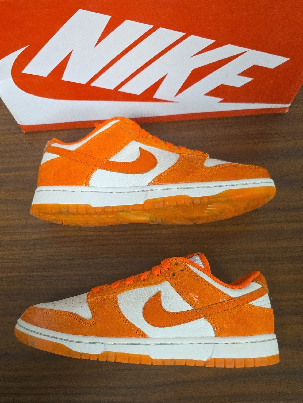 Nike Dunk Low Cracked Orange Women's Size 8 FN7773-001 New - Picture 4 of 9